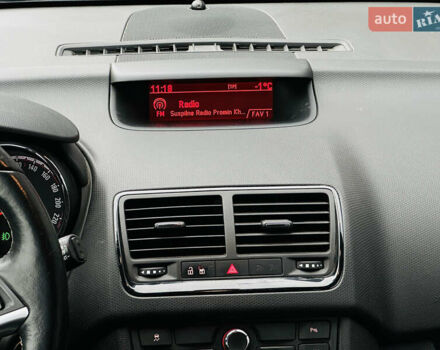 Красный Опель Мерива, объемом двигателя 1.4 л и пробегом 88 тыс. км за 9499 $, фото 28 на Automoto.ua