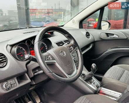 Красный Опель Мерива, объемом двигателя 1.4 л и пробегом 88 тыс. км за 9499 $, фото 15 на Automoto.ua