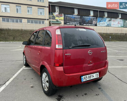 Красный Опель Мерива, объемом двигателя 1.6 л и пробегом 268 тыс. км за 2500 $, фото 4 на Automoto.ua