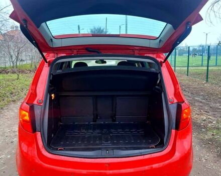 Червоний Опель Меріва, об'ємом двигуна 1.4 л та пробігом 880 тис. км за 9000 $, фото 1 на Automoto.ua