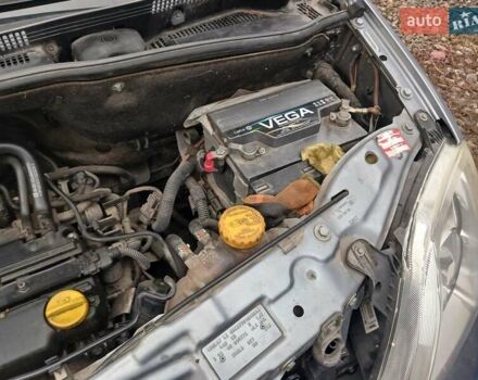 Опель Мерива, объемом двигателя 1.4 л и пробегом 250 тыс. км за 3600 $, фото 9 на Automoto.ua