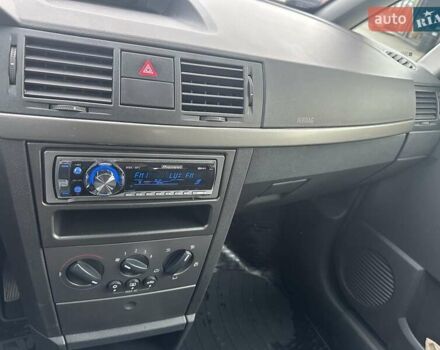 Опель Мерива, объемом двигателя 1.6 л и пробегом 59 тыс. км за 6999 $, фото 16 на Automoto.ua