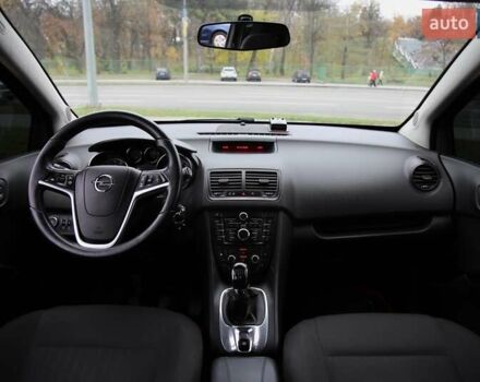 Опель Мерива, объемом двигателя 1.36 л и пробегом 230 тыс. км за 5600 $, фото 11 на Automoto.ua