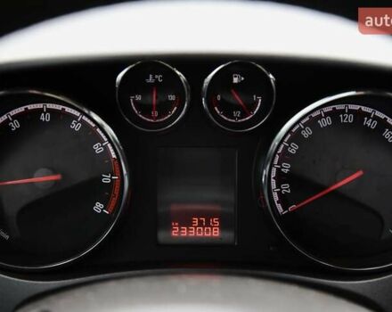 Опель Мерива, объемом двигателя 1.36 л и пробегом 230 тыс. км за 5600 $, фото 14 на Automoto.ua