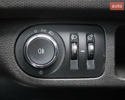 Опель Мерива, объемом двигателя 1.36 л и пробегом 230 тыс. км за 5600 $, фото 21 на Automoto.ua