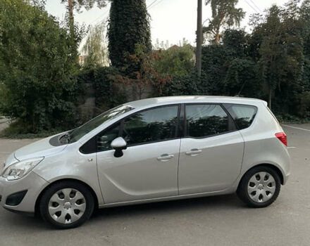 Опель Мерива, объемом двигателя 1.3 л и пробегом 215 тыс. км за 5950 $, фото 1 на Automoto.ua