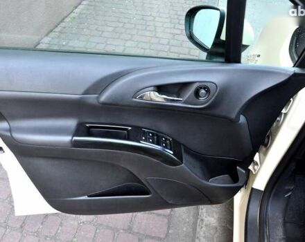 Опель Меріва, об'ємом двигуна 1.7 л та пробігом 360 тис. км за 6200 $, фото 13 на Automoto.ua