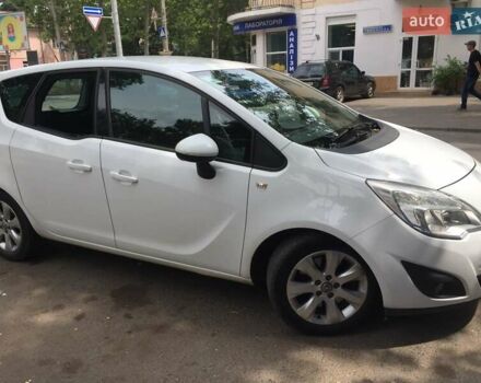 Опель Мерива, объемом двигателя 1.69 л и пробегом 300 тыс. км за 7000 $, фото 1 на Automoto.ua