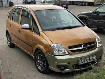 Опель Меріва 2005 у Харкові на Automoto.ua Жовтий Опель Меріва, об'ємом двигуна 1.6 л та пробігом 280 тис. км за 1600 $, фото 1 на Automoto.ua