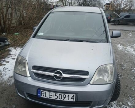 Серый Опель Мерива, объемом двигателя 1.7 л и пробегом 321 тыс. км за 1000 $, фото 13 на Automoto.ua