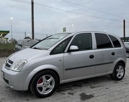 Серый Опель Мерива, объемом двигателя 1.6 л и пробегом 224 тыс. км за 3500 $, фото 5 на Automoto.ua