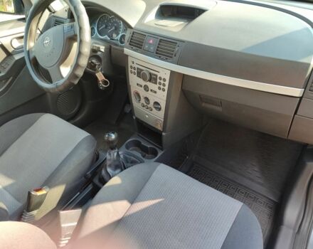 Сірий Опель Меріва, об'ємом двигуна 1.7 л та пробігом 226 тис. км за 4800 $, фото 6 на Automoto.ua