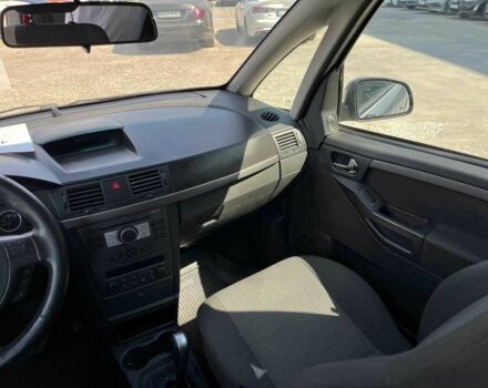 Серый Опель Мерива, объемом двигателя 1.6 л и пробегом 256 тыс. км за 3300 $, фото 12 на Automoto.ua