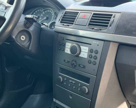 Серый Опель Мерива, объемом двигателя 1.6 л и пробегом 256 тыс. км за 3300 $, фото 6 на Automoto.ua