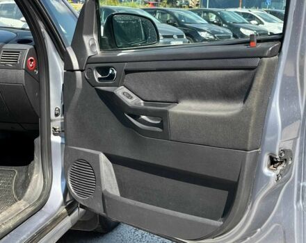 Серый Опель Мерива, объемом двигателя 1.6 л и пробегом 256 тыс. км за 3300 $, фото 2 на Automoto.ua