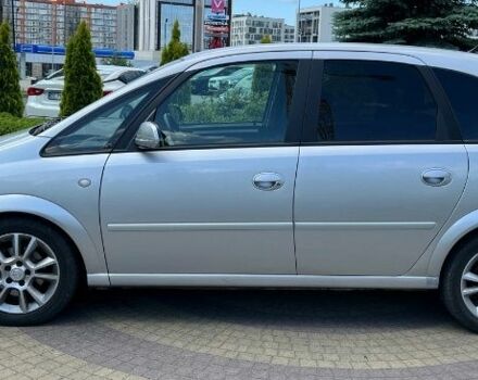Сірий Опель Меріва, об'ємом двигуна 1.7 л та пробігом 190 тис. км за 4850 $, фото 3 на Automoto.ua