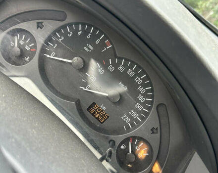 Серый Опель Мерива, объемом двигателя 1.6 л и пробегом 189 тыс. км за 3700 $, фото 16 на Automoto.ua