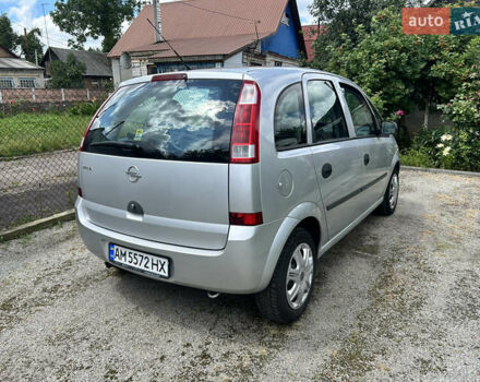 Серый Опель Мерива, объемом двигателя 1.6 л и пробегом 189 тыс. км за 3700 $, фото 5 на Automoto.ua