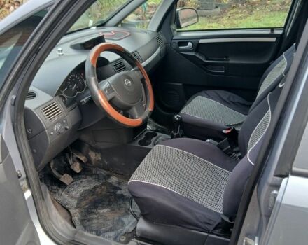 Серый Опель Мерива, объемом двигателя 1.7 л и пробегом 299 тыс. км за 1599 $, фото 7 на Automoto.ua