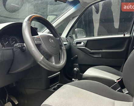 Сірий Опель Меріва, об'ємом двигуна 1.6 л та пробігом 274 тис. км за 4400 $, фото 6 на Automoto.ua