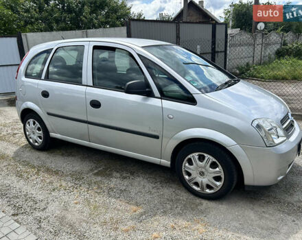 Серый Опель Мерива, объемом двигателя 1.6 л и пробегом 189 тыс. км за 3700 $, фото 4 на Automoto.ua