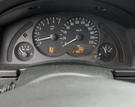 Сірий Опель Меріва, об'ємом двигуна 1.6 л та пробігом 220 тис. км за 3299 $, фото 16 на Automoto.ua