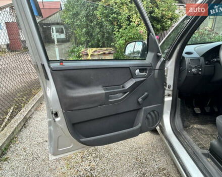 Серый Опель Мерива, объемом двигателя 1.6 л и пробегом 189 тыс. км за 3700 $, фото 14 на Automoto.ua