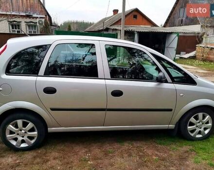 Серый Опель Мерива, объемом двигателя 1.6 л и пробегом 220 тыс. км за 4400 $, фото 5 на Automoto.ua