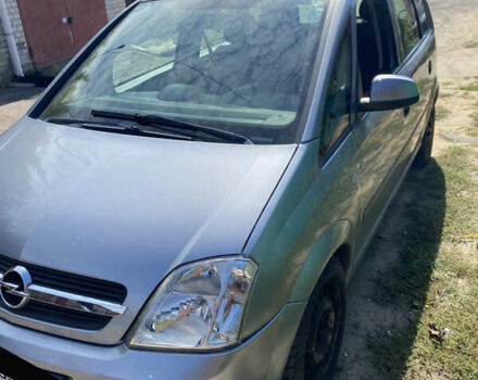 Серый Опель Мерива, объемом двигателя 1.6 л и пробегом 210 тыс. км за 4400 $, фото 1 на Automoto.ua
