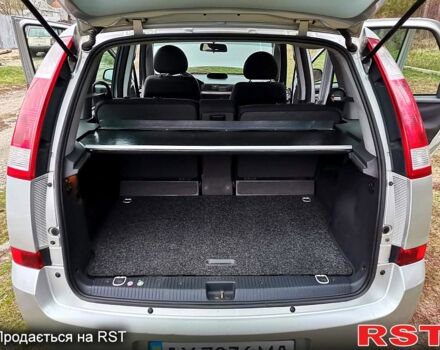 Серый Опель Мерива, объемом двигателя 1.6 л и пробегом 220 тыс. км за 4400 $, фото 10 на Automoto.ua