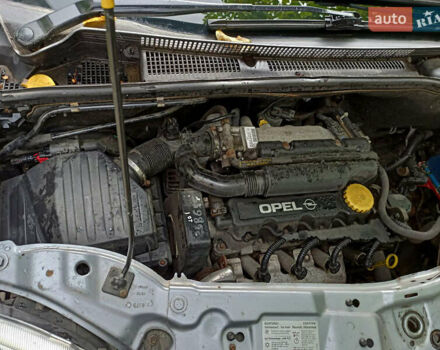 Сірий Опель Меріва, об'ємом двигуна 1.6 л та пробігом 274 тис. км за 4000 $, фото 8 на Automoto.ua