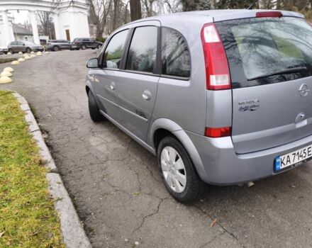 Сірий Опель Меріва, об'ємом двигуна 1.6 л та пробігом 158 тис. км за 3999 $, фото 8 на Automoto.ua