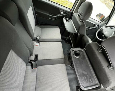 Сірий Опель Меріва, об'ємом двигуна 1.69 л та пробігом 155 тис. км за 4200 $, фото 18 на Automoto.ua