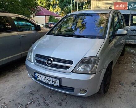 Серый Опель Мерива, объемом двигателя 1.8 л и пробегом 220 тыс. км за 3000 $, фото 3 на Automoto.ua