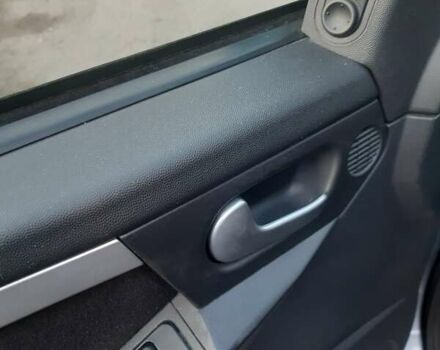 Серый Опель Мерива, объемом двигателя 1.6 л и пробегом 240 тыс. км за 4200 $, фото 8 на Automoto.ua