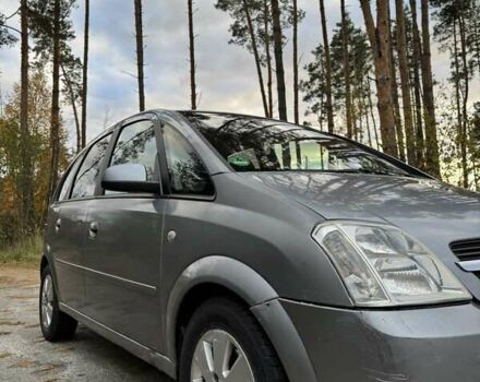 Серый Опель Мерива, объемом двигателя 1.69 л и пробегом 262 тыс. км за 3900 $, фото 8 на Automoto.ua