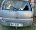 Серый Опель Мерива, объемом двигателя 1.69 л и пробегом 350 тыс. км за 1358 $, фото 4 на Automoto.ua