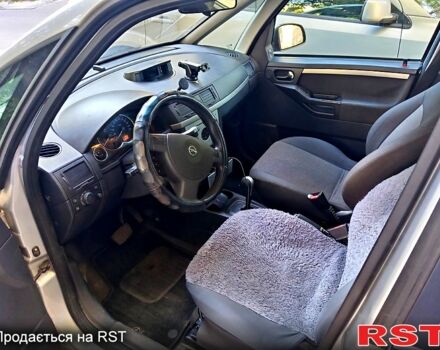 Сірий Опель Меріва, об'ємом двигуна 1.8 л та пробігом 205 тис. км за 3100 $, фото 3 на Automoto.ua