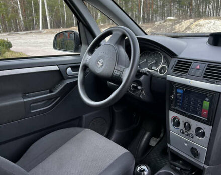 Сірий Опель Меріва, об'ємом двигуна 1.69 л та пробігом 155 тис. км за 4200 $, фото 20 на Automoto.ua