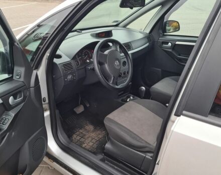 Сірий Опель Меріва, об'ємом двигуна 1.6 л та пробігом 149 тис. км за 3450 $, фото 2 на Automoto.ua