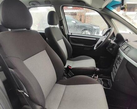 Сірий Опель Меріва, об'ємом двигуна 1.6 л та пробігом 161 тис. км за 2999 $, фото 21 на Automoto.ua