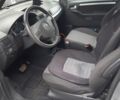 Сірий Опель Меріва, об'ємом двигуна 1.6 л та пробігом 254 тис. км за 3900 $, фото 4 на Automoto.ua