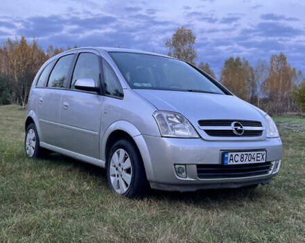 Серый Опель Мерива, объемом двигателя 1.7 л и пробегом 304 тыс. км за 5000 $, фото 2 на Automoto.ua