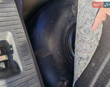 Серый Опель Мерива, объемом двигателя 1.6 л и пробегом 160 тыс. км за 3500 $, фото 5 на Automoto.ua