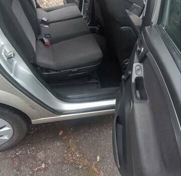 Серый Опель Мерива, объемом двигателя 1.8 л и пробегом 200 тыс. км за 4100 $, фото 13 на Automoto.ua