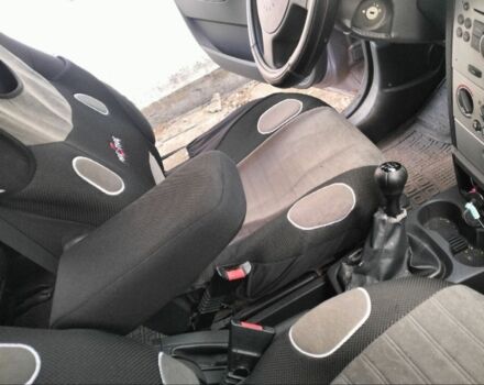 Сірий Опель Меріва, об'ємом двигуна 1.4 л та пробігом 190 тис. км за 3650 $, фото 8 на Automoto.ua