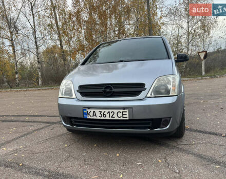Серый Опель Мерива, объемом двигателя 1.6 л и пробегом 307 тыс. км за 3600 $, фото 15 на Automoto.ua