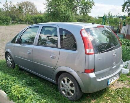Серый Опель Мерива, объемом двигателя 1.6 л и пробегом 180 тыс. км за 3400 $, фото 2 на Automoto.ua