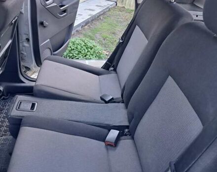 Серый Опель Мерива, объемом двигателя 1.6 л и пробегом 262 тыс. км за 2900 $, фото 8 на Automoto.ua