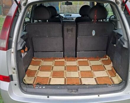 Серый Опель Мерива, объемом двигателя 1.3 л и пробегом 244 тыс. км за 3300 $, фото 1 на Automoto.ua